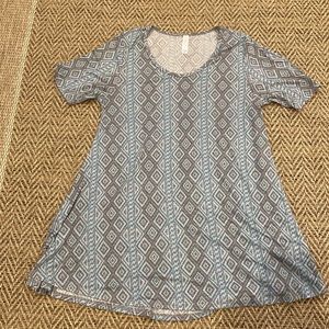 LuLaRoe Perfect T (XS)